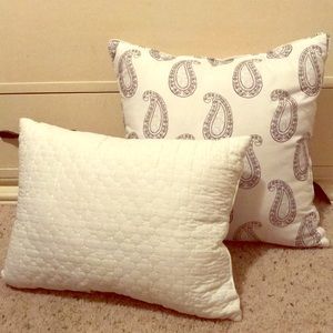 Decorative pillows